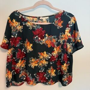 Paper Crown Floral Blouse
